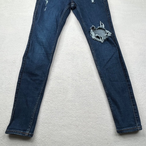 Old Navy Women Extra High-Waisted Rockstar 360 Stretch Super-Skinny Jeans Size 2 - Picture 6 of 16